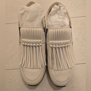 Tod's - Elegant White Fringe Loafers